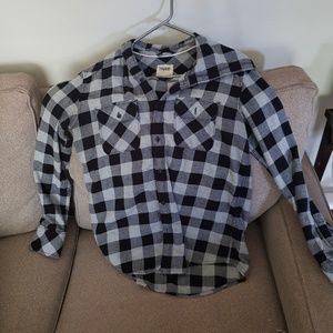 Long sleeved hooded shirt